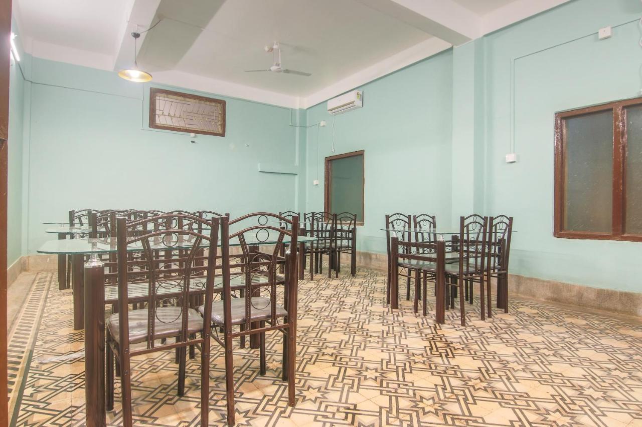 Hotel Oyo Indiraj Guwahati Exterior foto